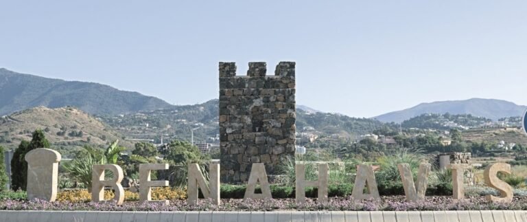 Benahavis Roundabout Tower